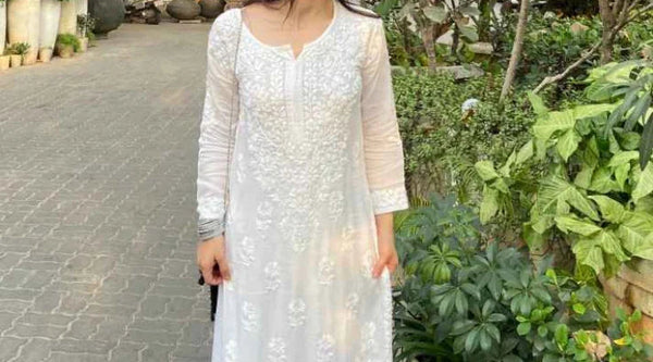 Timeless Style: How to Elevate Your Look with a Classic White Kurti