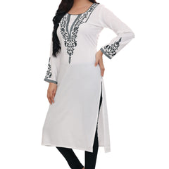 White V Pattern Embroidery – Neckline & Sleeves