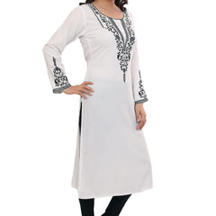 White V Pattern Embroidery – Neckline & Sleeves