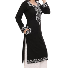Paisley Pattern Embroidered Kurta