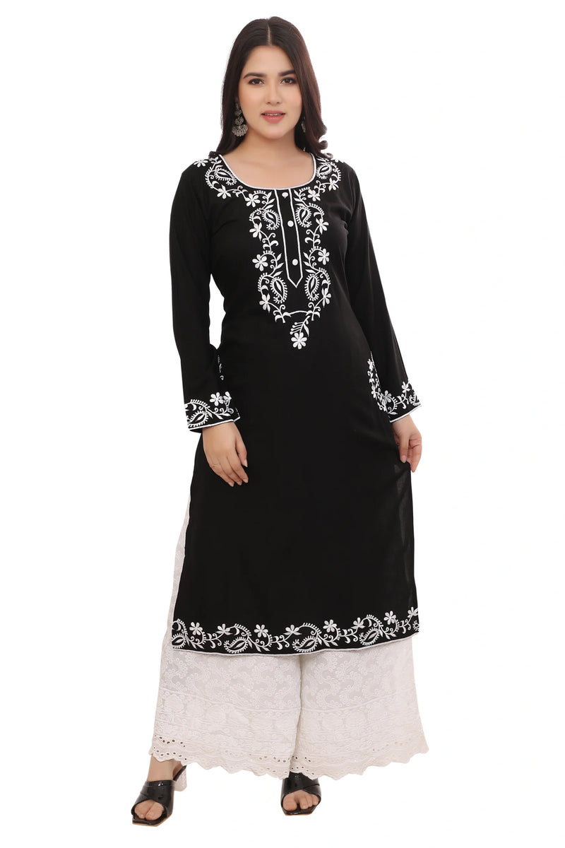 Paisley Pattern Embroidered Kurta