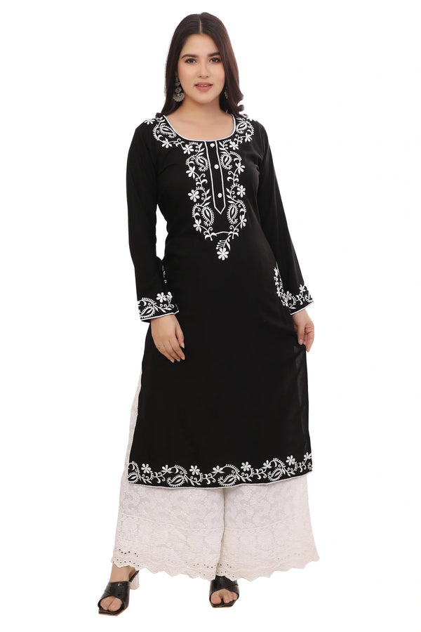 Paisley Pattern Embroidered Kurta