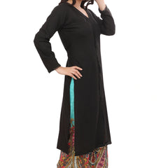 Black Pleated V Neck Kurta